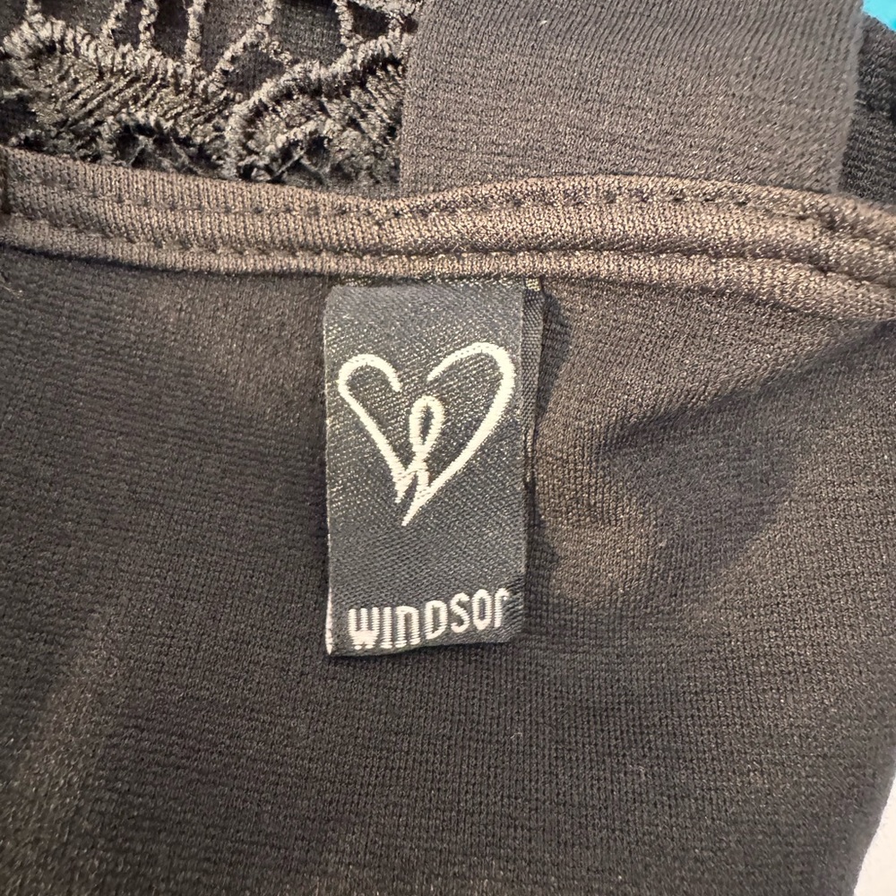 Windsor Small Black Knit Wit Crochet Crop Top - Picture 5 of 9